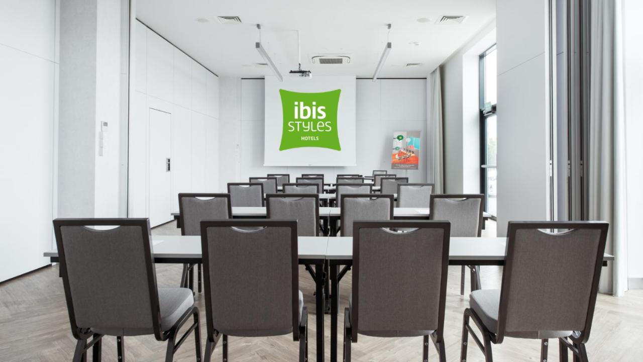 Ibis Styles Siedlce Hotel Exterior foto